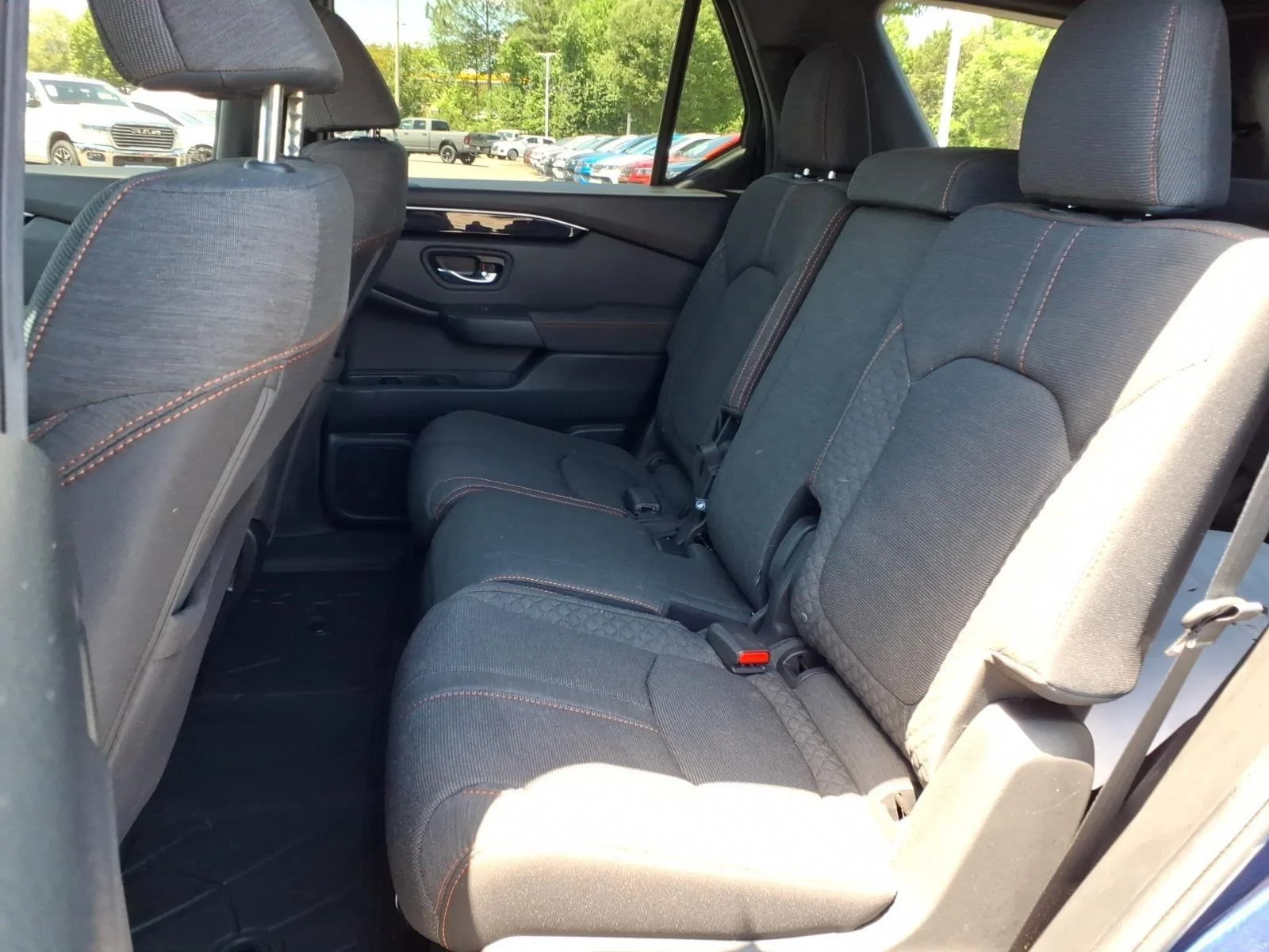 Used 2025  Honda Sport image 18