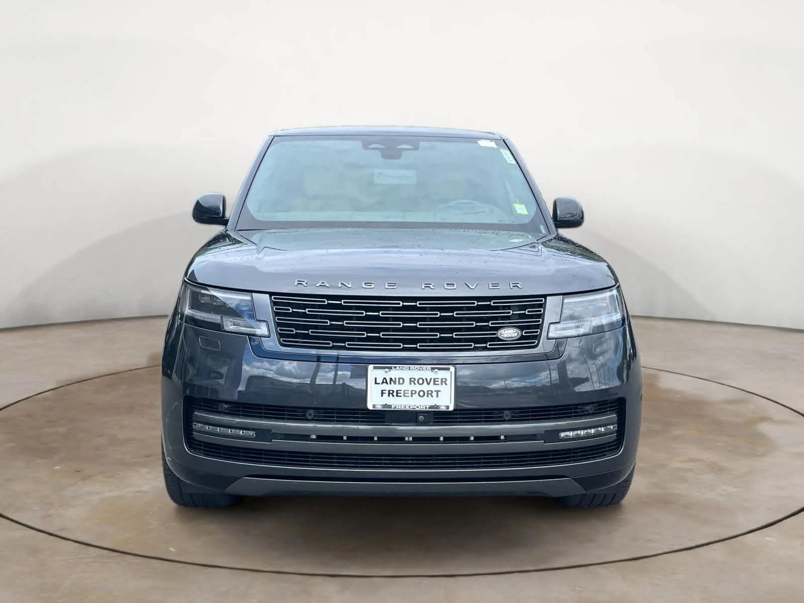 Certified Used 2024 Carpathian Grey Premium Metallic Land Rover P530 LWB 7 Seat image 8