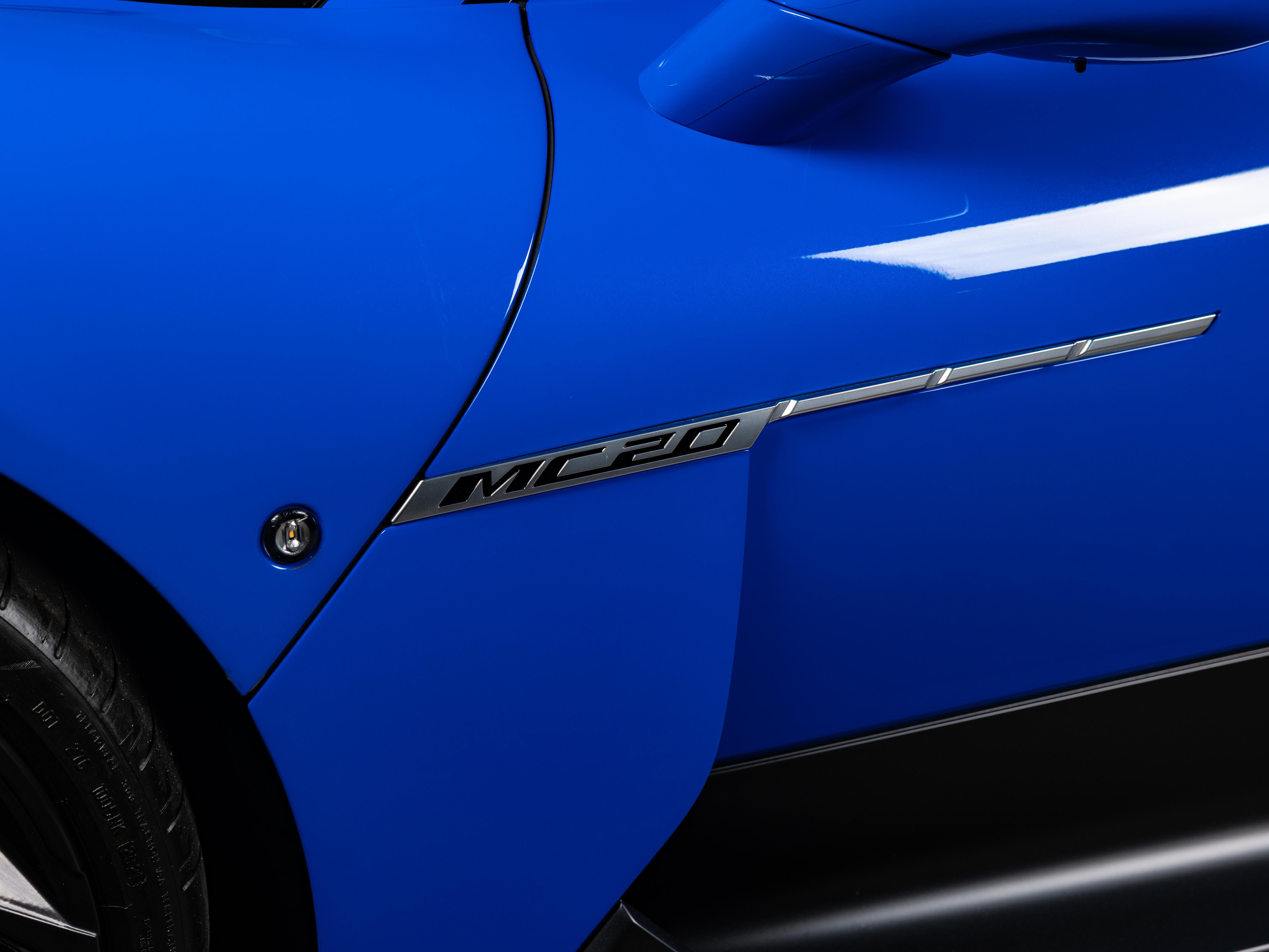 2022 Maserati MC20 Base | CarEdge | CarEdge