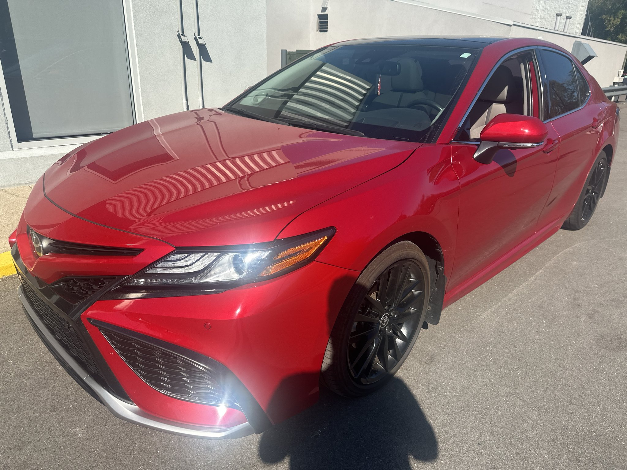 Used 2022 Supersonic Red Toyota XSE image 3