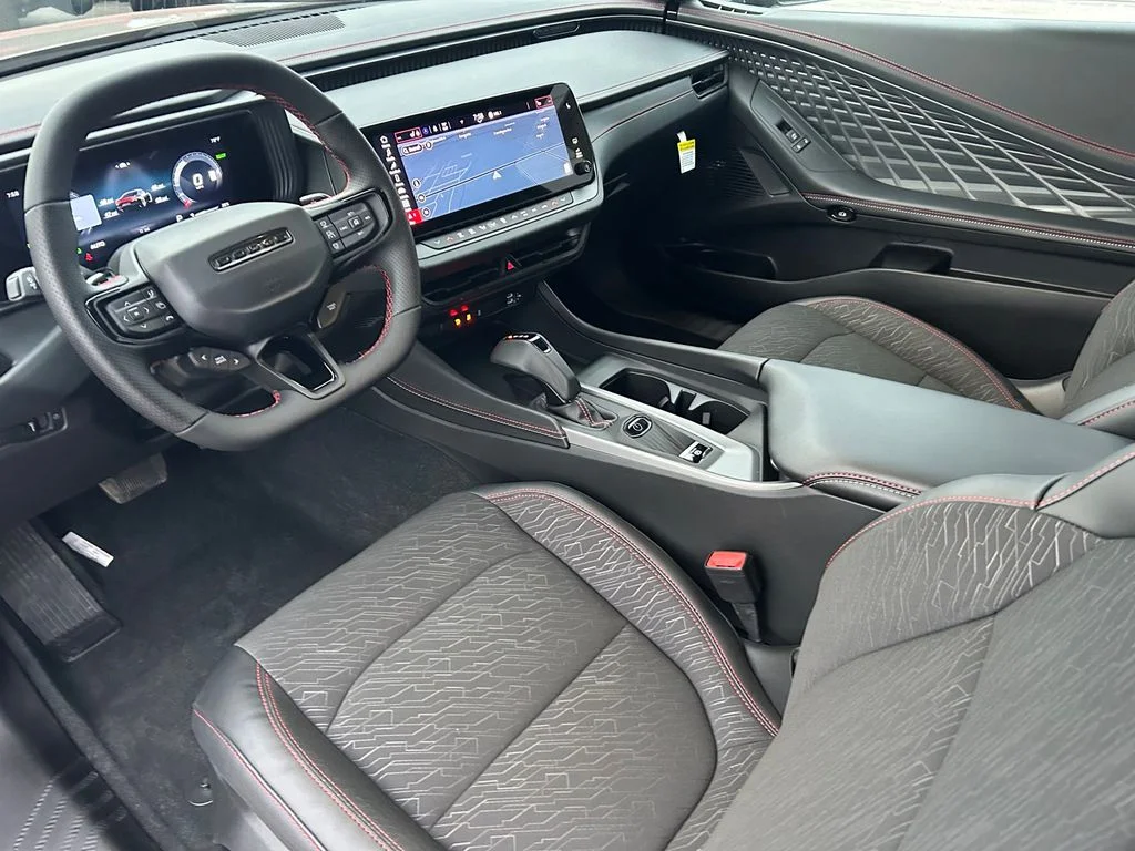 2025 Dodge Charger Daytona R/T - Photo 12