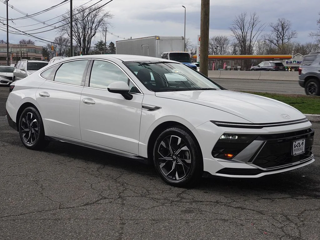 Used 2024 Hyundai Sonata SEL with VIN KMHL64JA5RA352441 for sale in Riverdale, NJ