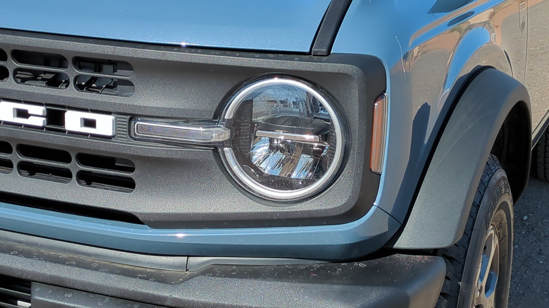 Used 2025 Azure Gray Metallic Ford Big Bend image 9