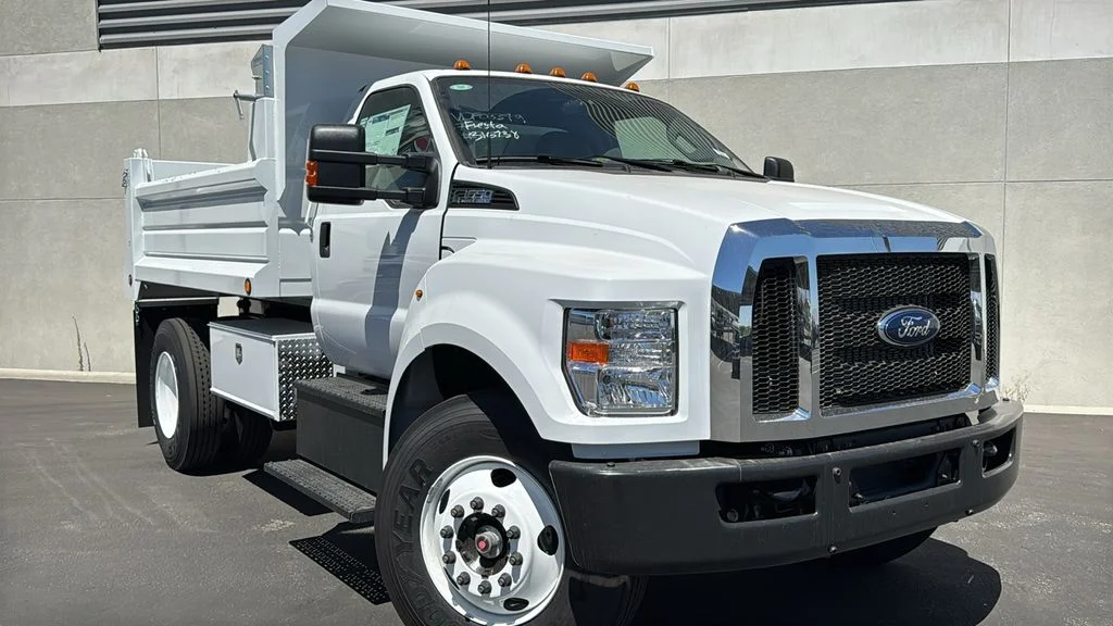 New 2027 Oxford White Ford F-650 SD Gas Straight Frame image 1
