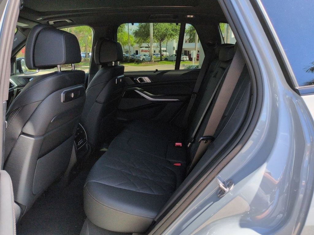 New 2026 Brooklyn Grey Metallic BMW xDrive40i image 14