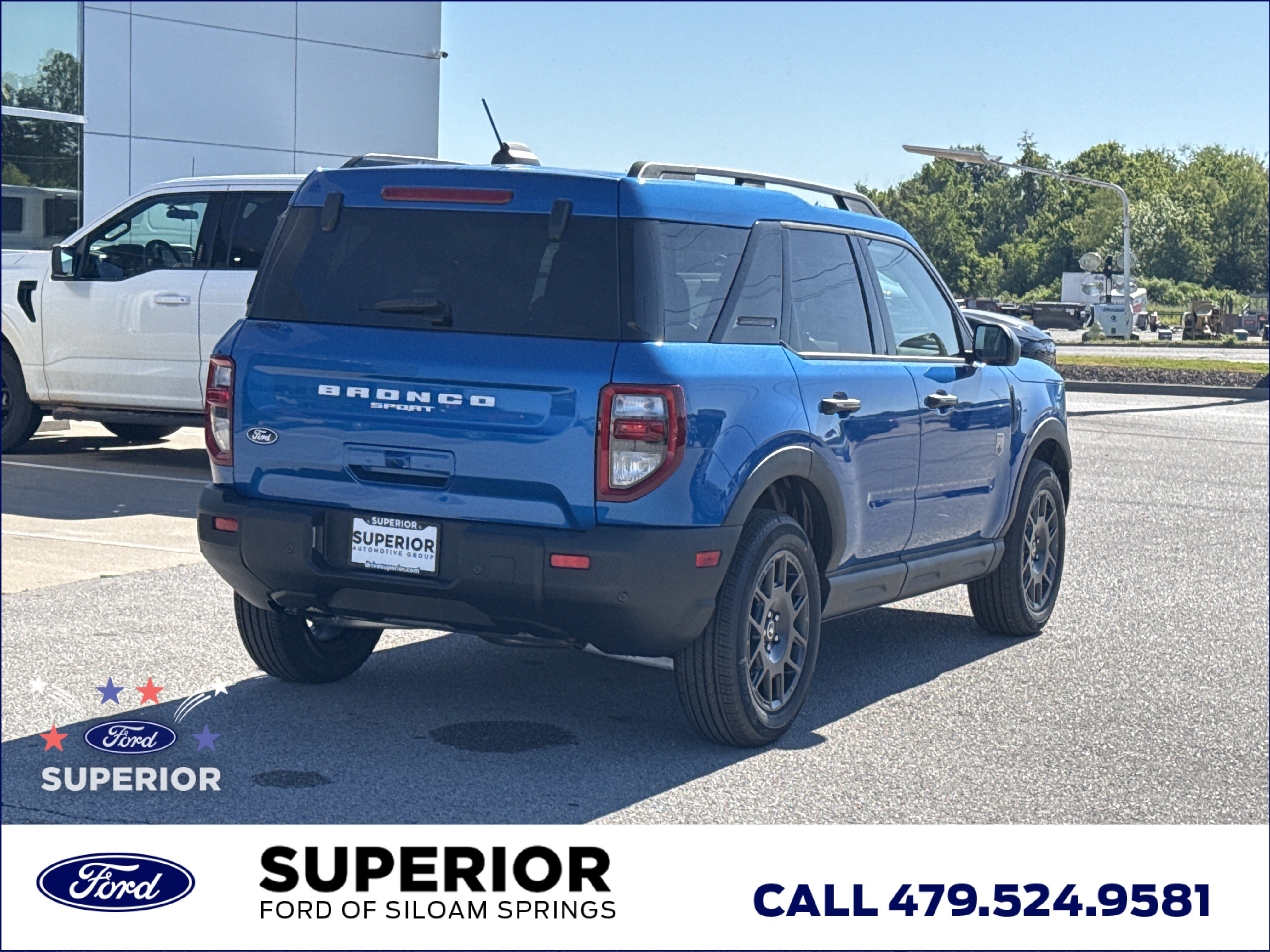 New 2026 Velocity Blue Metallic Ford Big Bend 4WD image 3