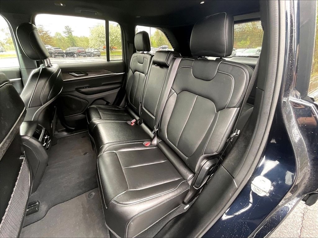 Used 2024 Black Jeep Limited image 25