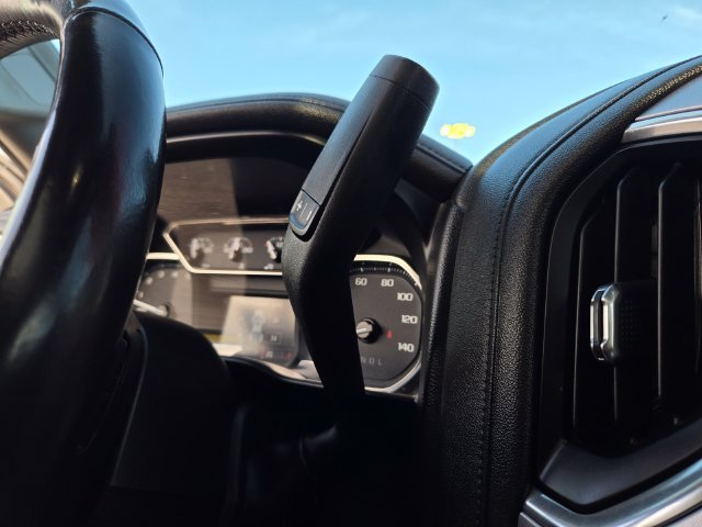 Used 2019 Silver GMC SLT image 14