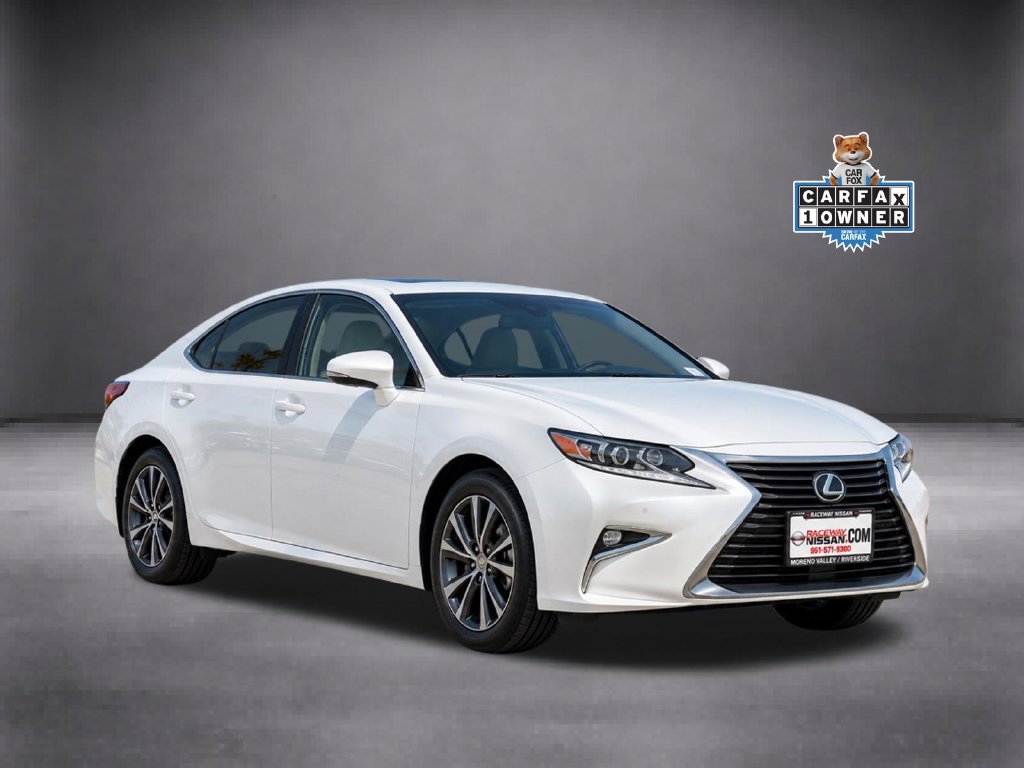 2017 Lexus ES