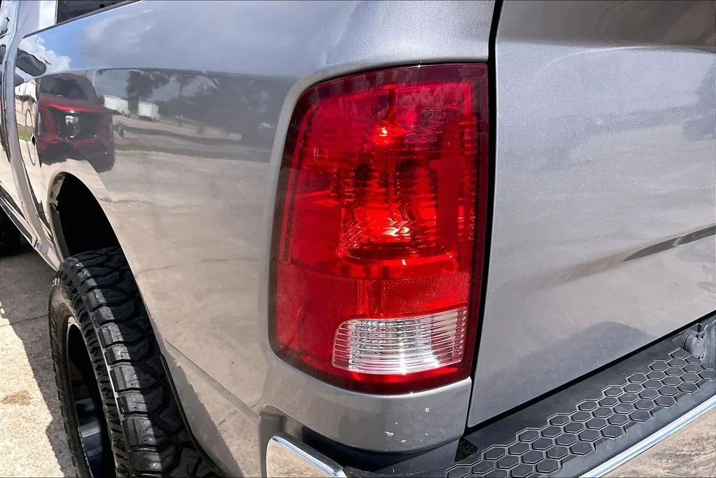 Used 2020 Silver Ram Tradesman image 17