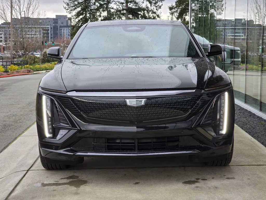 Used 2025 Stellar Black Metallic Cadillac Sport 2 image 8
