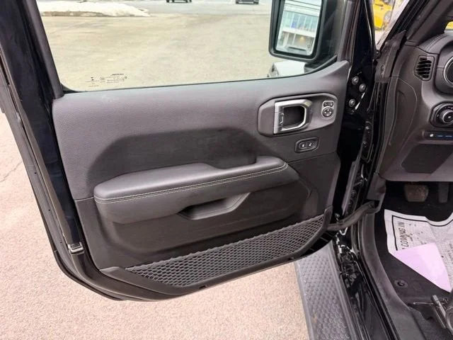 Used 2022 Black Clearcoat Jeep Unlimited Sahara 4xe image 10