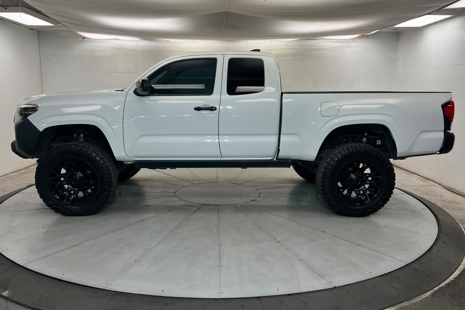Used 2022 White Toyota SR image 2