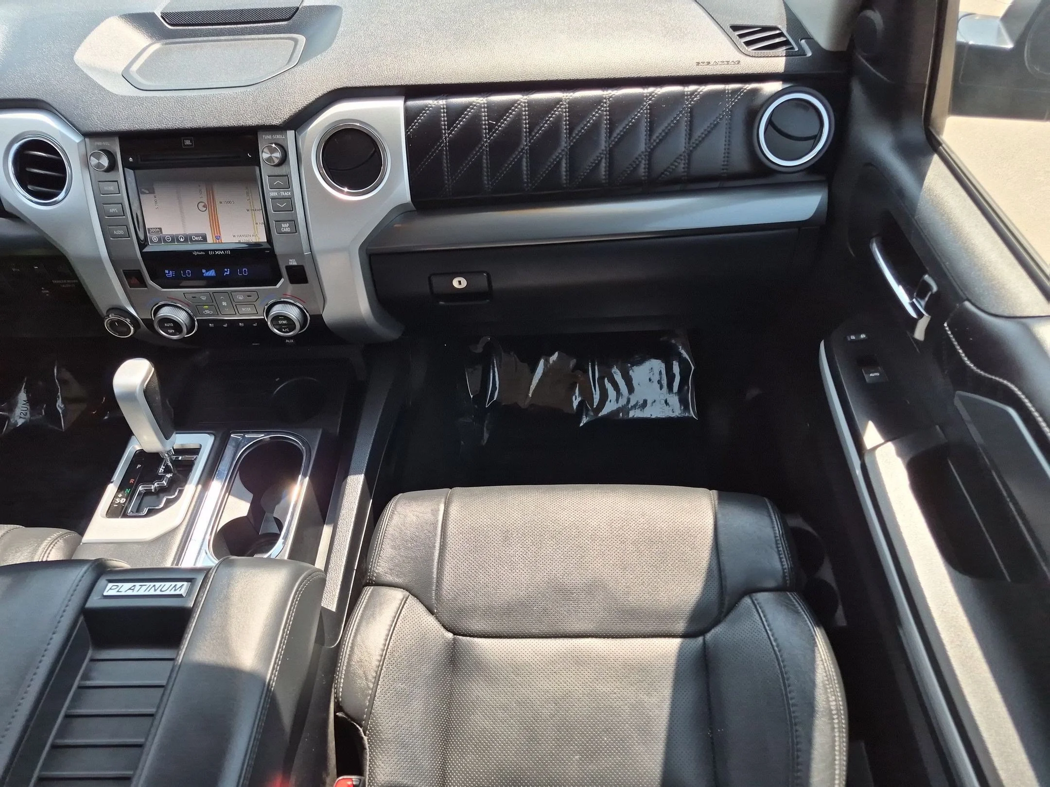 Used 2019 Midnight Black Metallic Toyota Platinum image 30