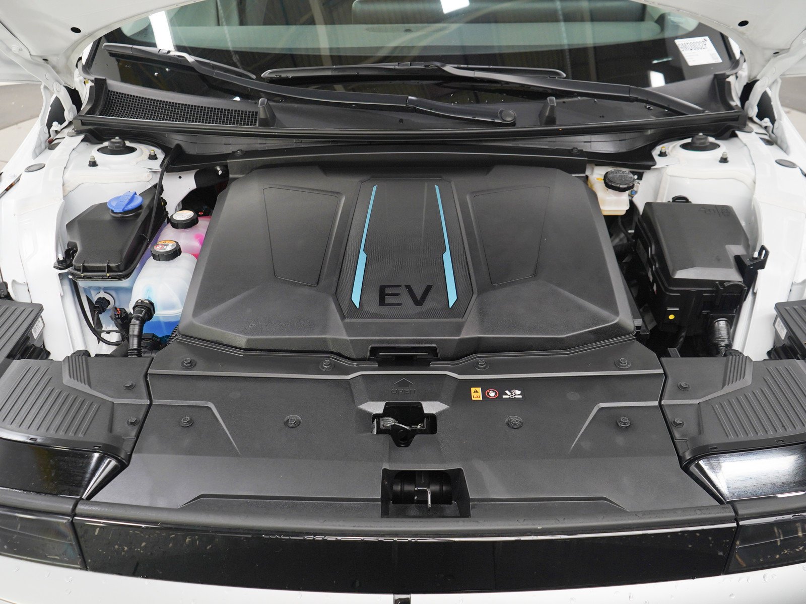 2024 Hyundai IONIQ 5 SEL - Photo 28