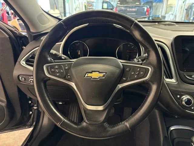 Used 2022 Mosaic Black Metallic Chevrolet Premier image 15