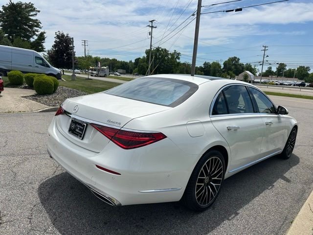 Certified Used 2023 White Mercedes-Benz S 580 image 5