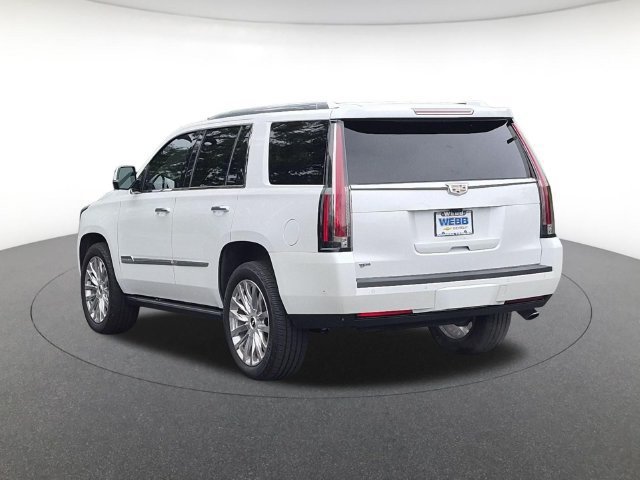 Used 2018 CRYSTAL WHITE TRICOAT Cadillac Platinum image 9