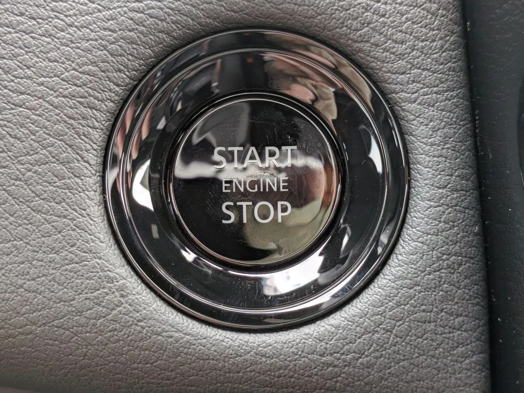 2025 Nissan Armada SL - Photo 28