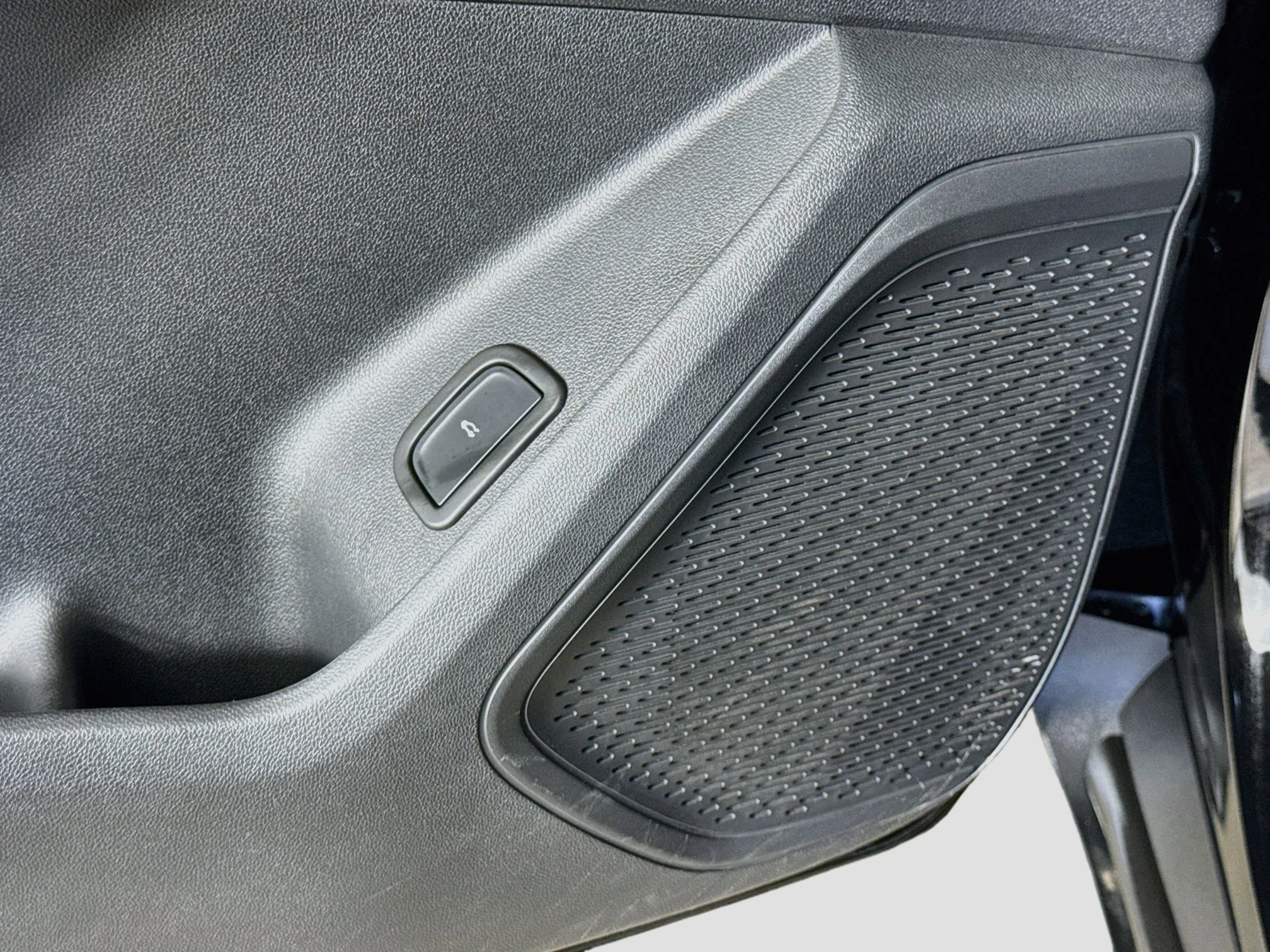 Used 2024 Mosaic Black Metallic Chevrolet LT image 21