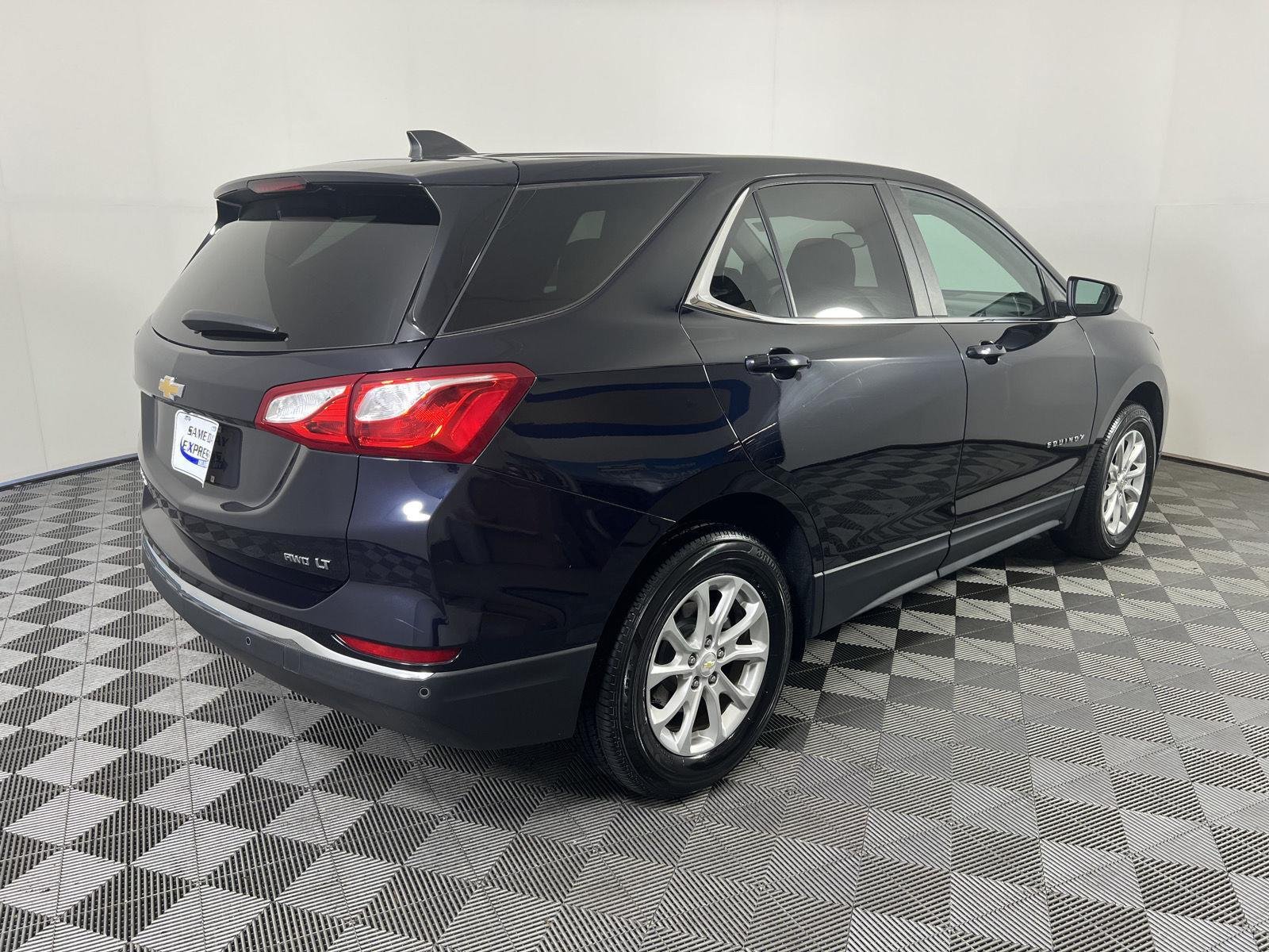 Used 2021 Midnight Blue Metallic Chevrolet LT image 29