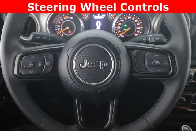 Used 2023 Black Jeep Sport S image 20