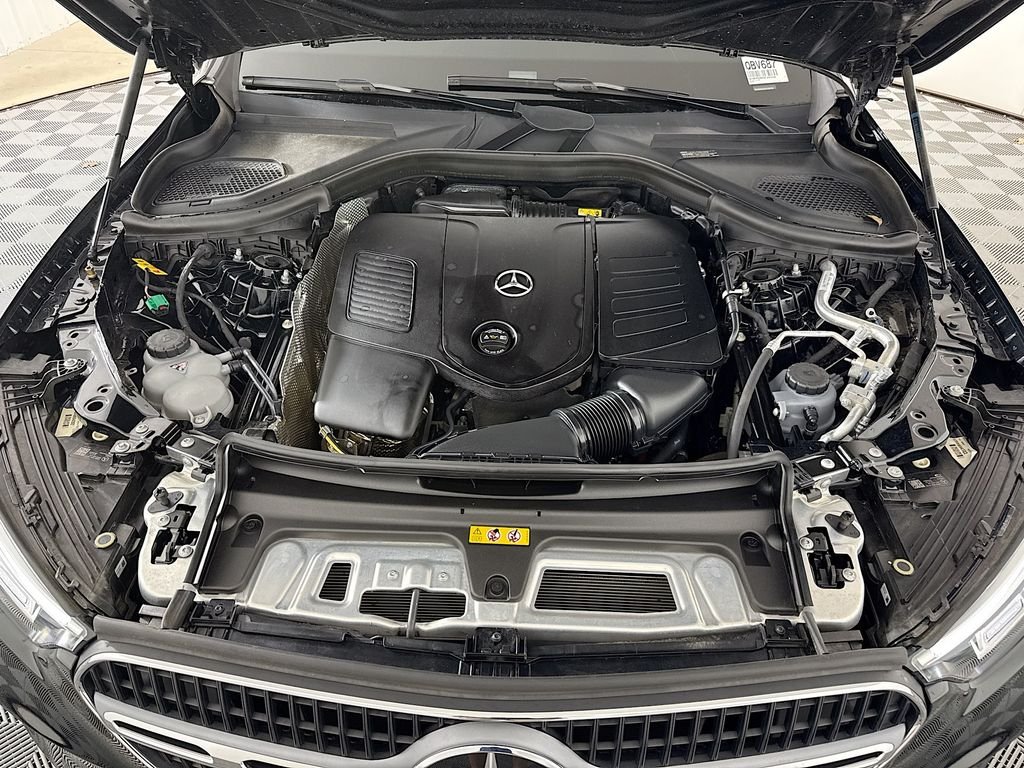 Used 2025 Black Mercedes-Benz GLC 350e image 29
