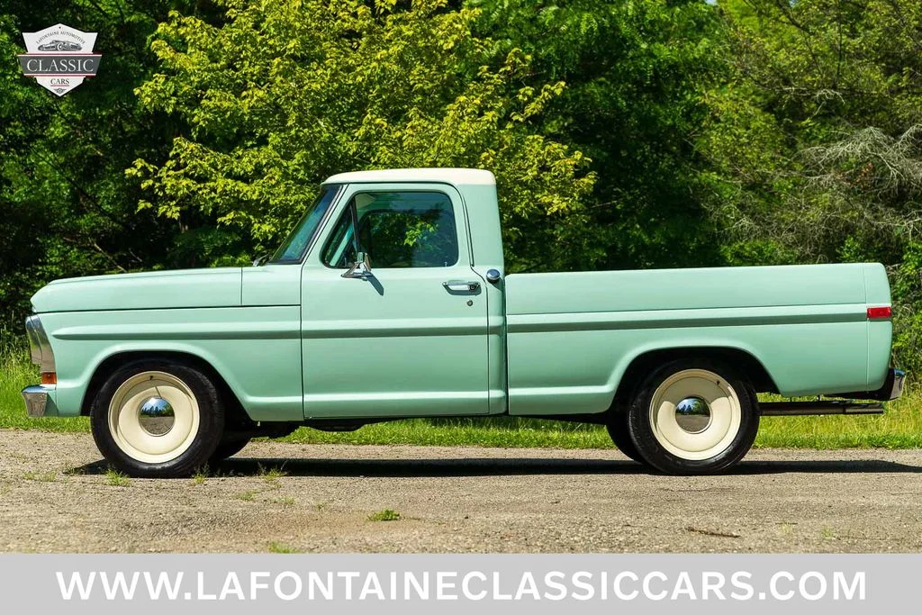 Used 1970  Ford  image 8