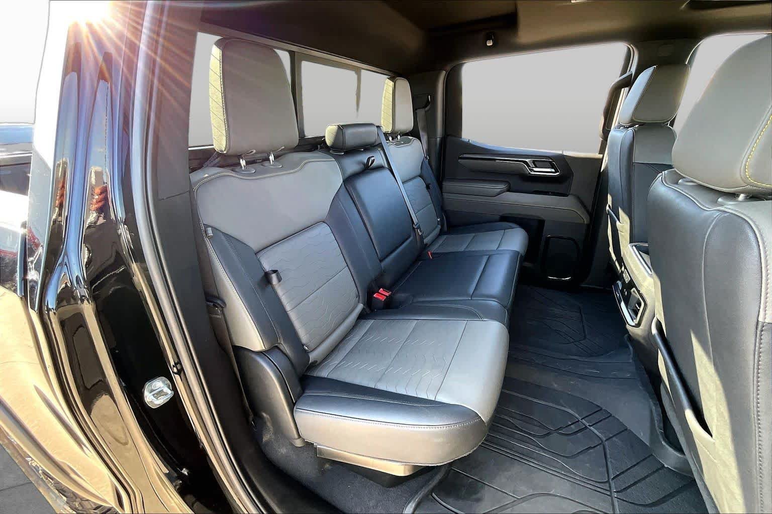 Used 2024 Black Chevrolet ZR2 image 20