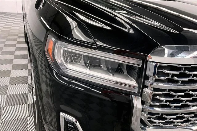 Used 2023 Ebony Twilight Metallic GMC Denali image 35