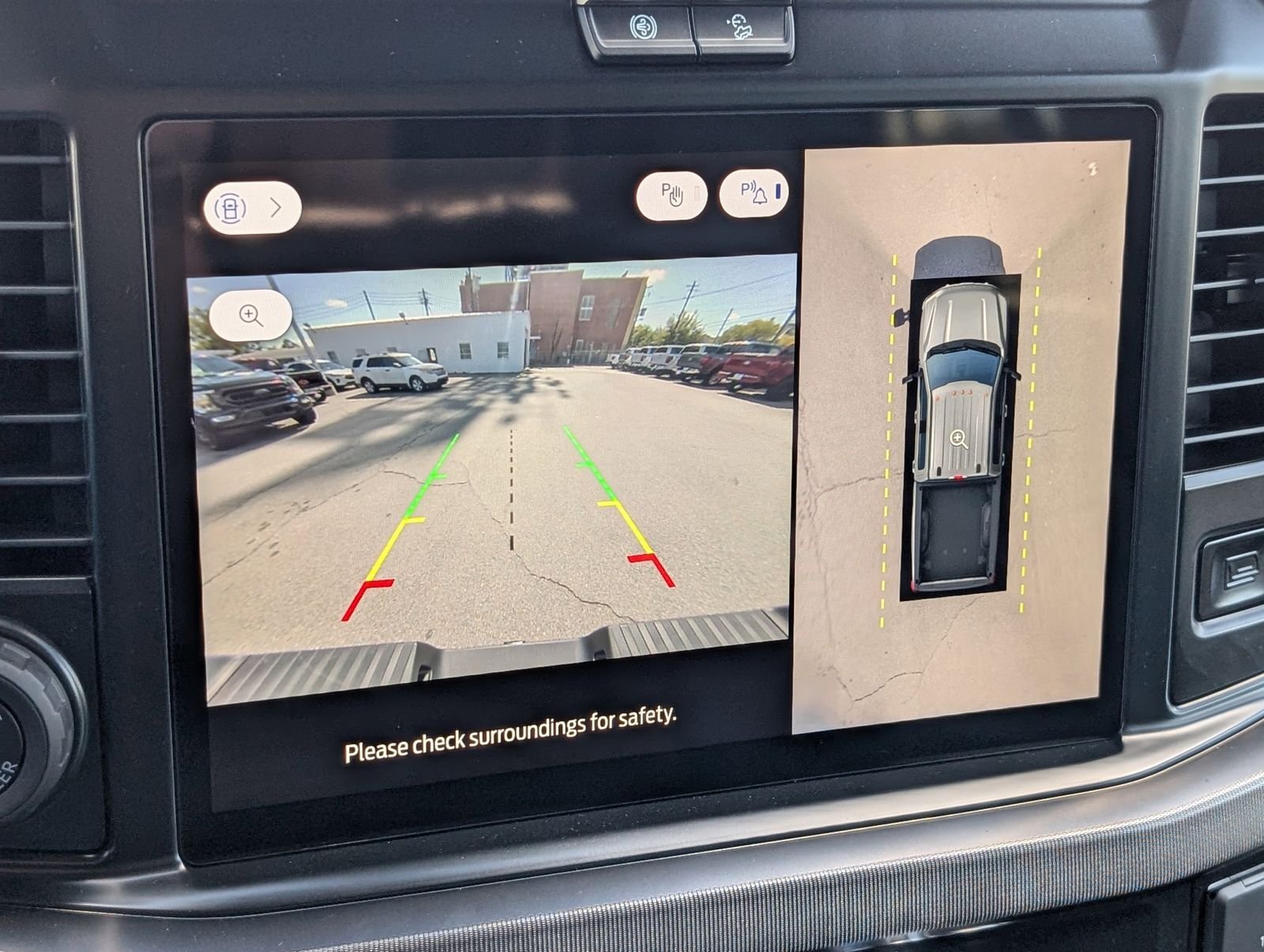 2026 Ford F-350 Super Duty Platinum - Photo 19