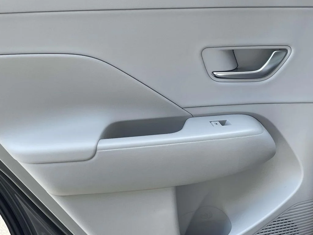 New 2026 Gray Hyundai Limited image 10