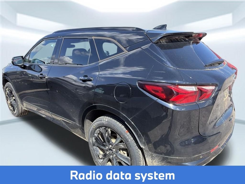 Used 2022 Black Chevrolet RS image 9