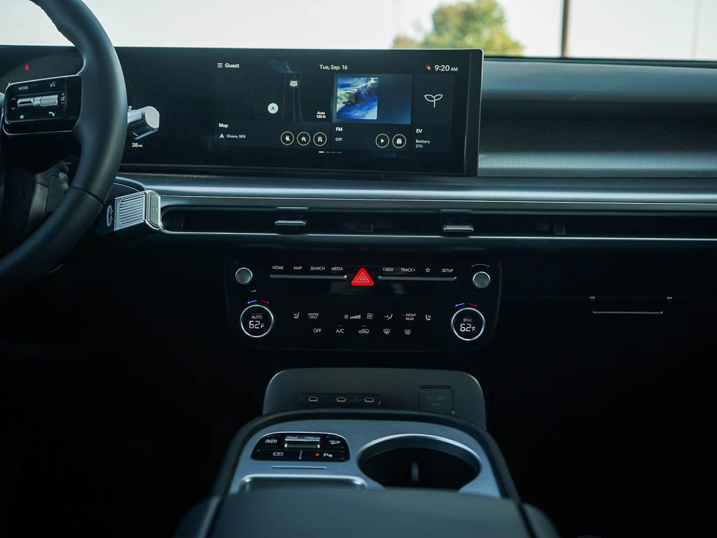 2026 Hyundai IONIQ 9 S - Photo 18