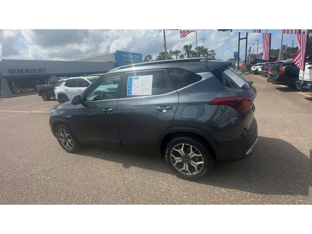 Used 2023  Kia EX image 6