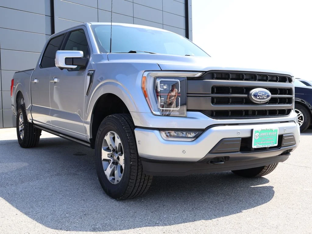 Used 2022 Silver Ford Lariat image 6