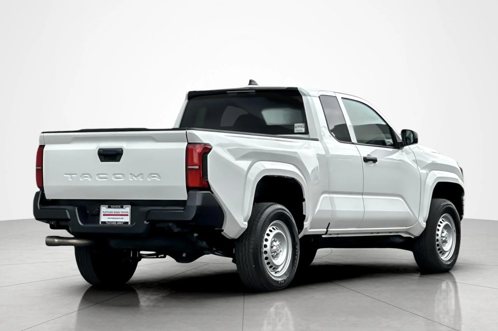 Certified Used 2025 Ice Cap Toyota SR image 5