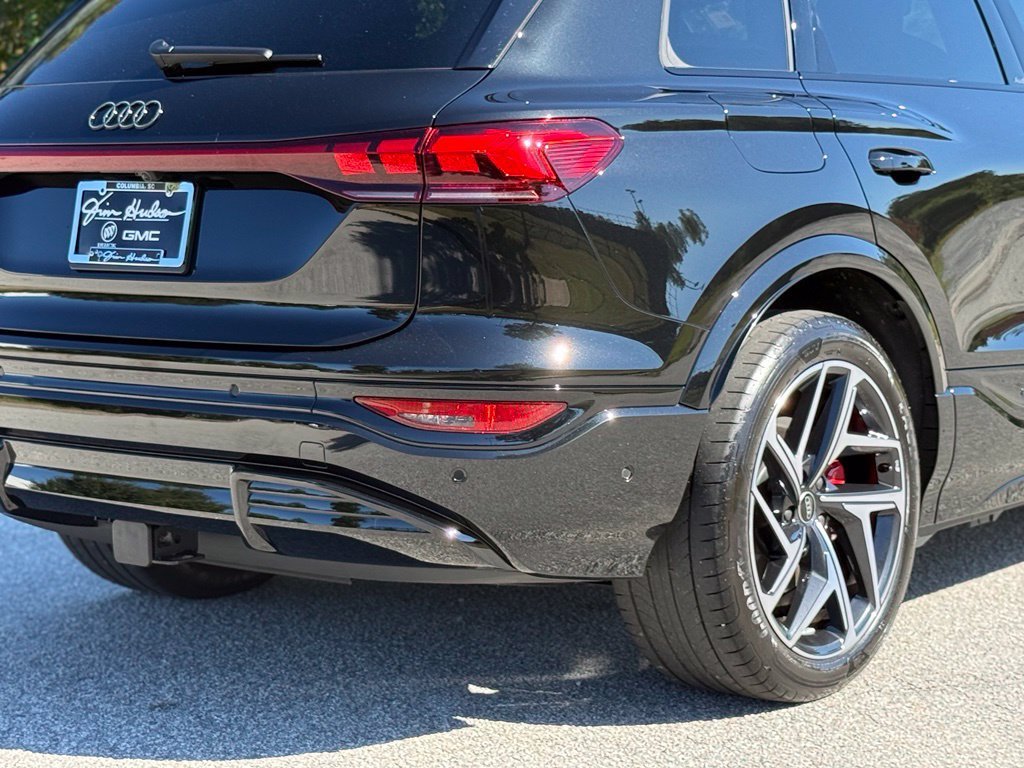 2025 Audi SQ6 e-tron Prestige - Photo 17