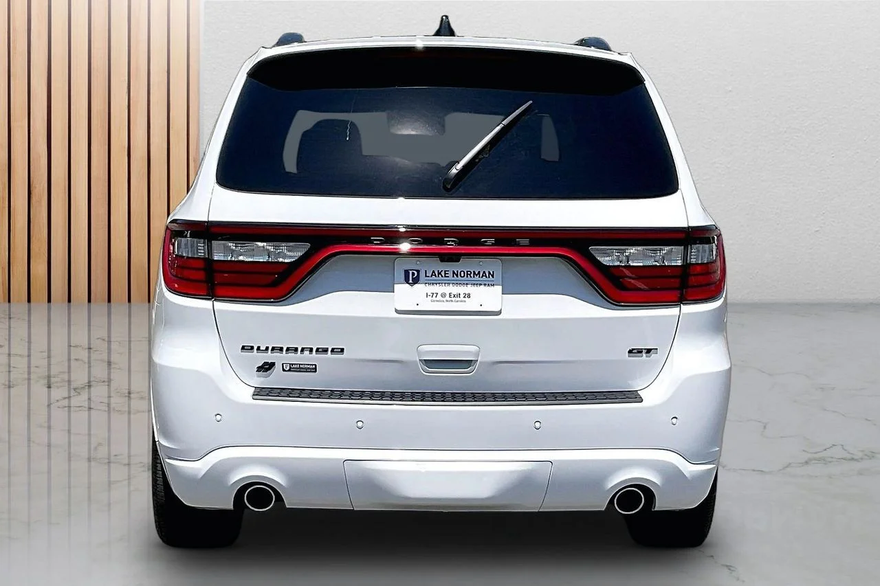 New 2026 White Knuckle Clear-Coat Exterior Paint Dodge GT HEMI V8 image 8