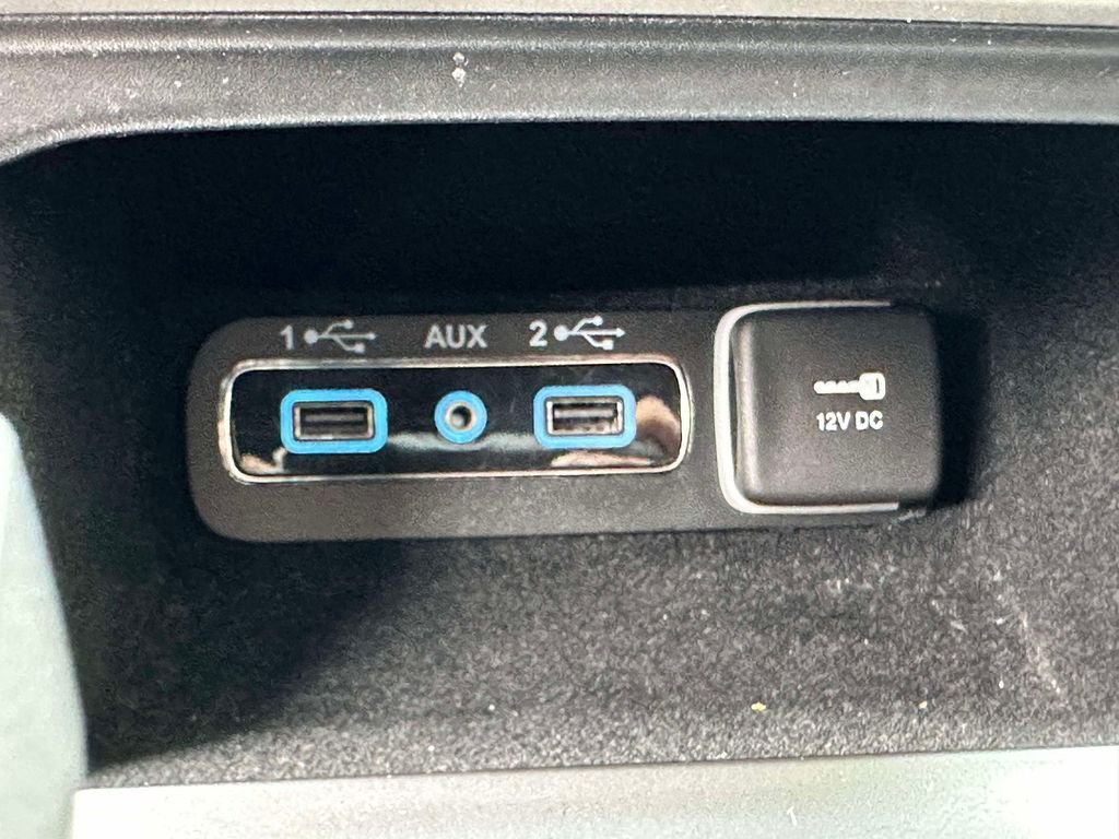 Used 2021 Gray Jeep Laredo E image 22