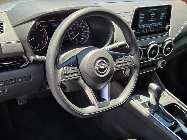 2025 Nissan Sentra SV - Photo 18