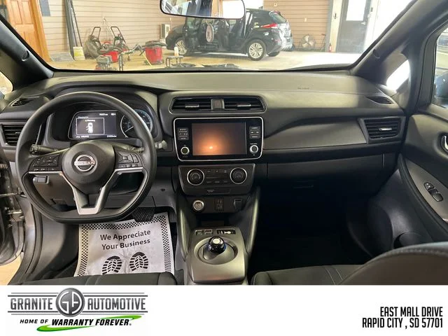 Used 2025 Gray Nissan S image 20