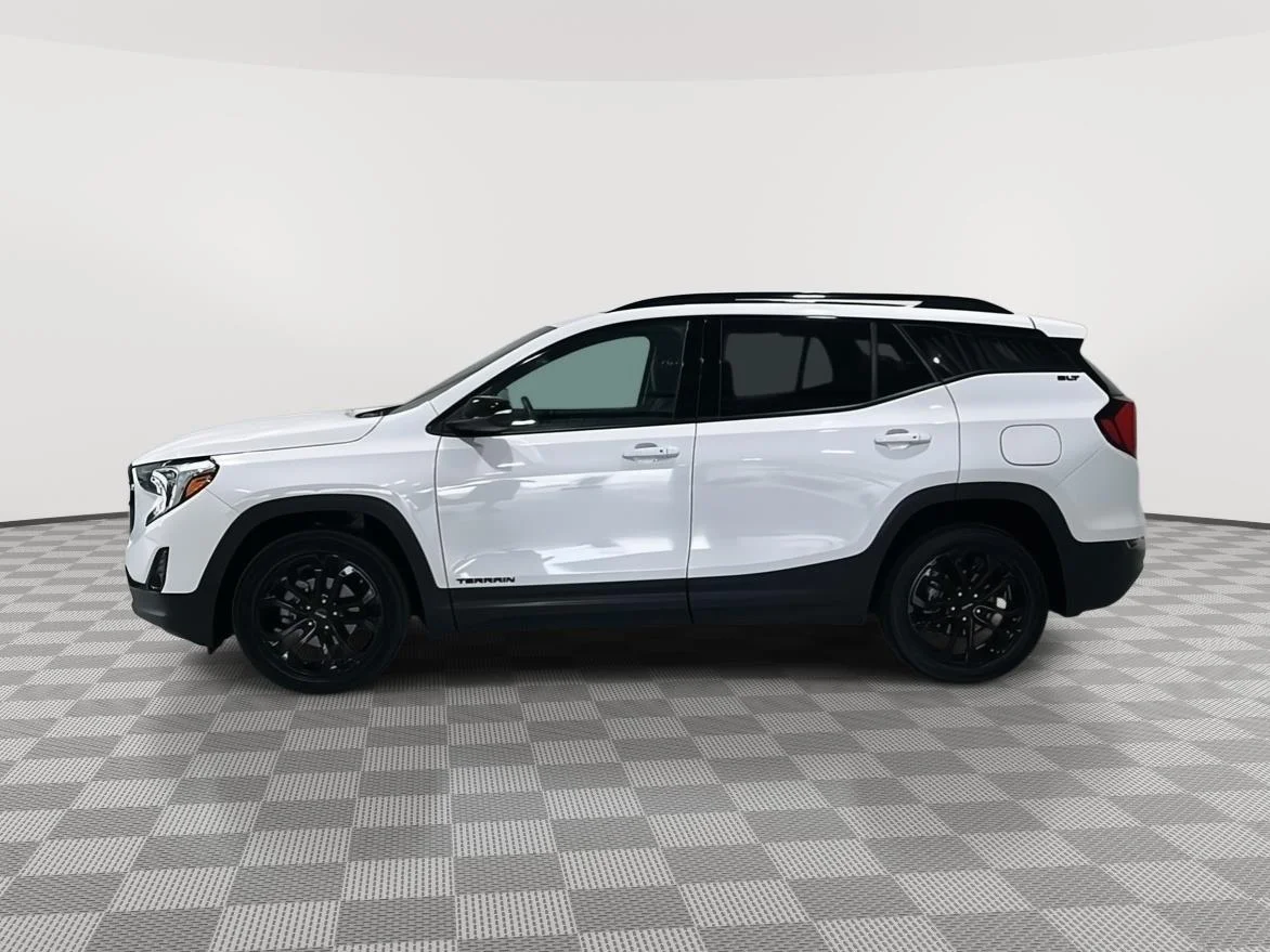 Used 2021 SUMMIT WHITE GMC SLT image 2