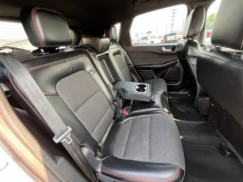Used 2024 Silver Ford ST-Line Elite image 18