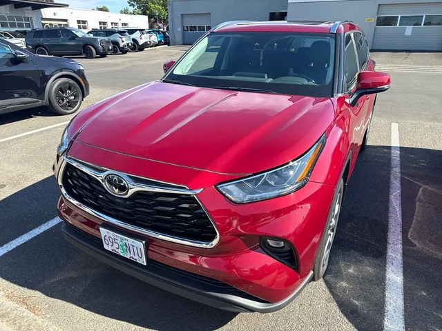 Used 2022 Toyota Highlander Limited 4D Sport Utility #K26464A
