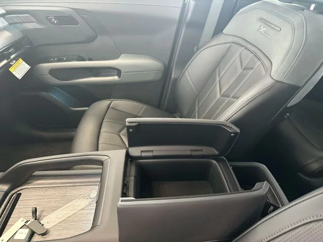 New 2027 Glacial White Pearl Kia X-LINE SX PRESTIGE image 25