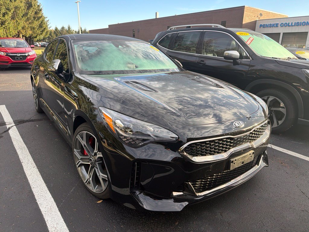 Used 2019 Aurora Black Kia GT1 image 4
