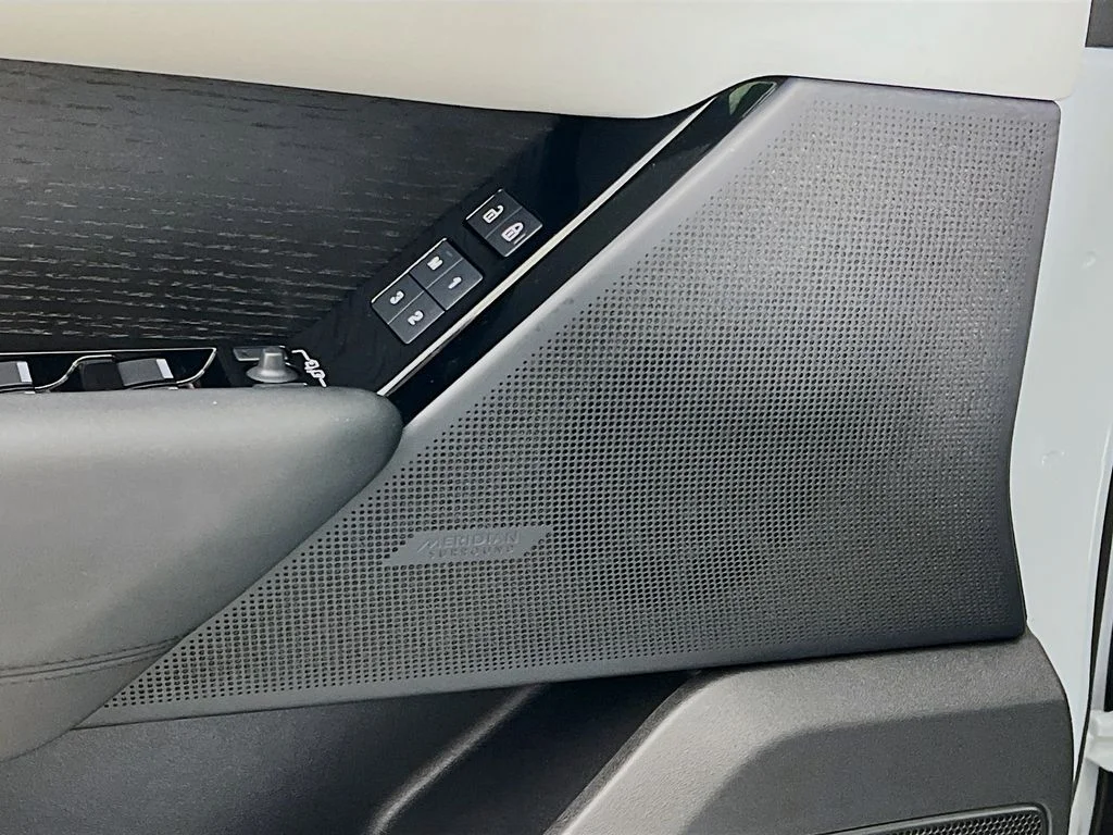 2026 Land Rover Range Rover Velar Dynamic SE - Photo 19