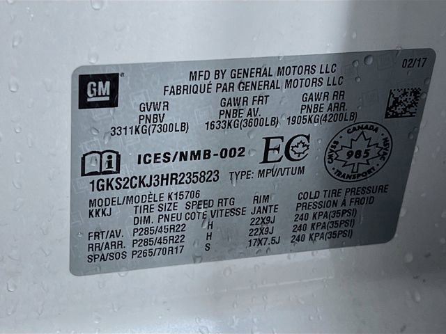 Used 2017 White Frost Tricoat GMC Denali image 33
