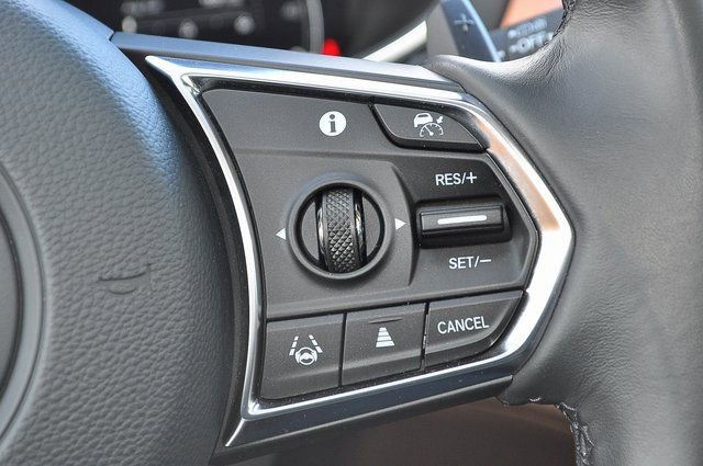 Used 2023 White Acura w/Technology Package image 32